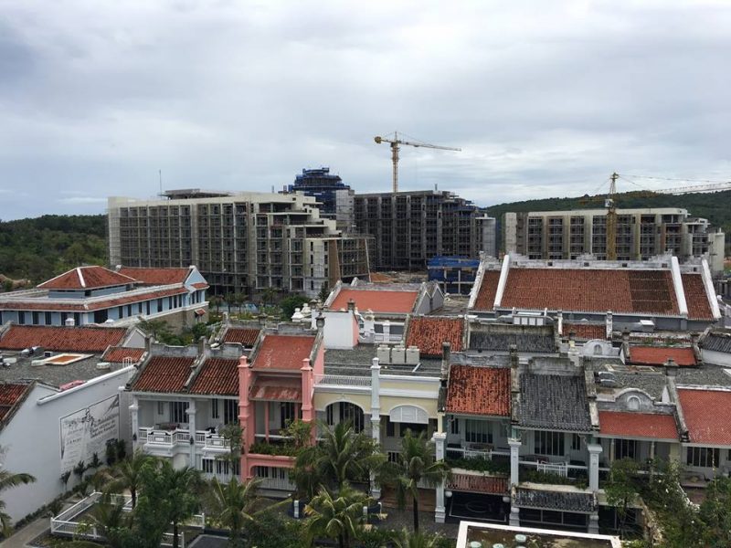 Condotel nhìn từ xa