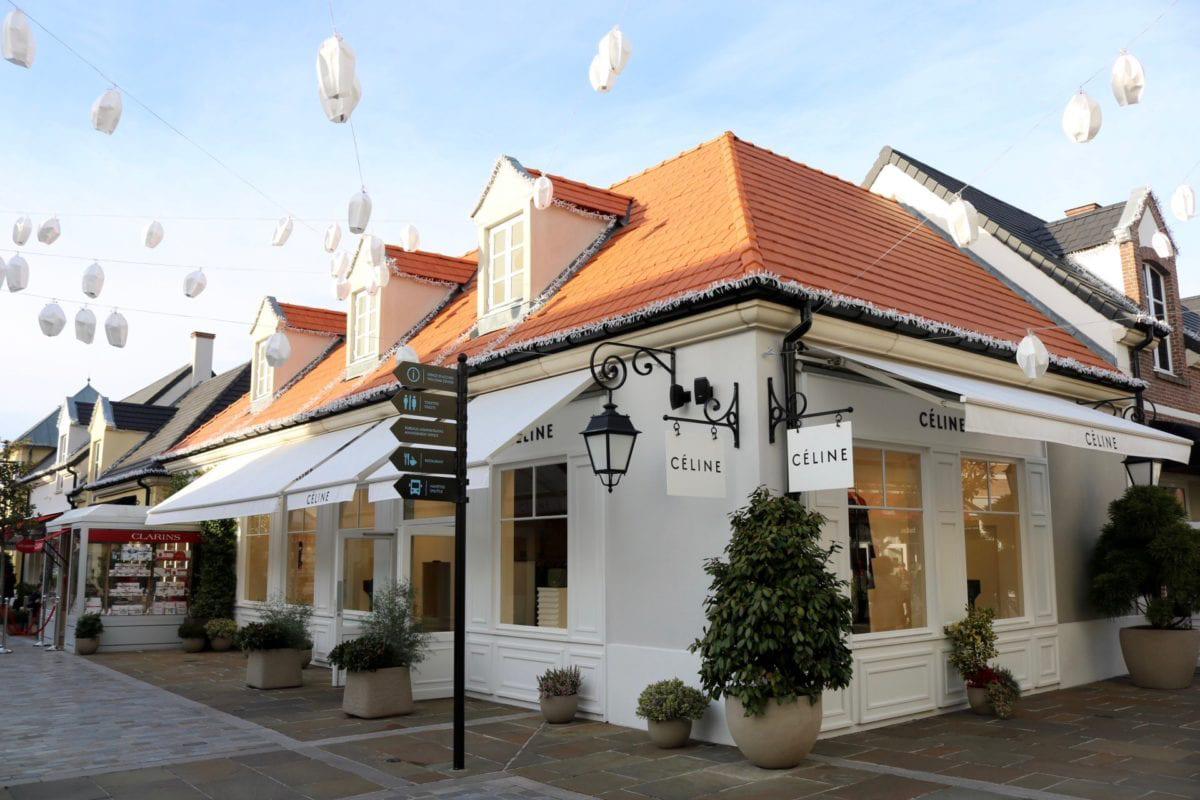 Những căn commercial villa tại La Vallée Village tập trung những thương hiệu nổi tiếng trên thế giới