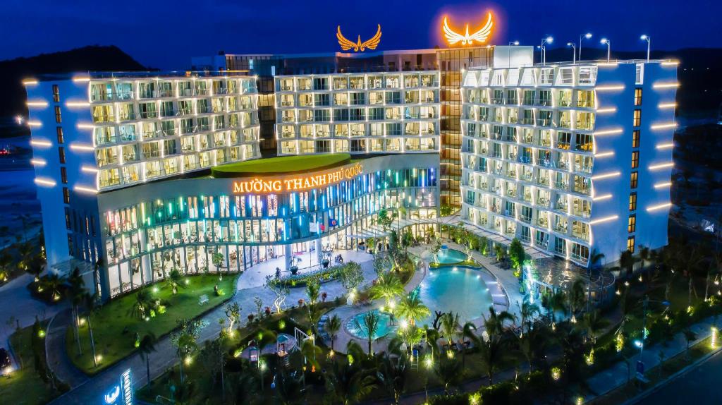 Muong Thanh Luxury Phu Quoc Hotel tọa lạc tại Bãi Trường