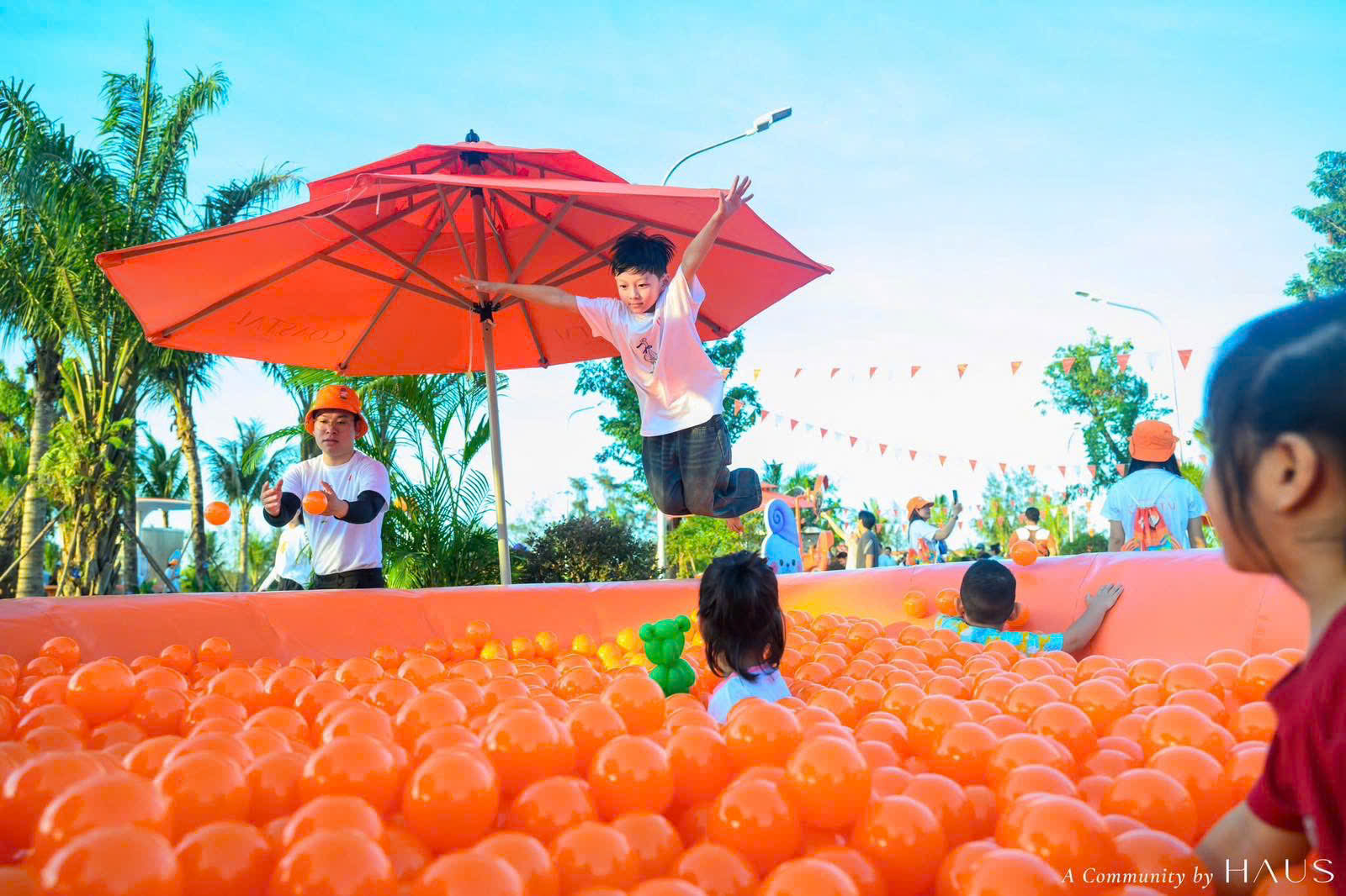 Hành trình trưởng thành của trẻ tại Coastal Quảng Ngãi được đặt trong không gian sống gần gũi với thiên nhiên