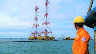 Phú Quốc triển khai công trình đường dây điện 220 kV vượt biển dài nhất Đông Nam Á