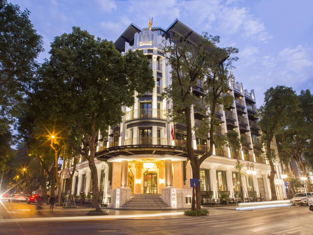 Khách sạn Capella mang hơi thở nghệ thuật đương đại nằm ở trung tâm thủ đô Hà Nộ