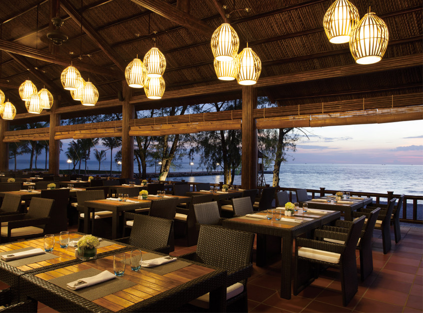 Restaurant at Bai Dai with beautiful sea view open space design