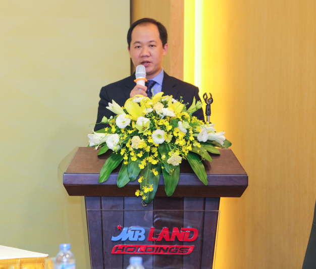Đại diện công ty MB Land Holding, phó tổng giám đốc - ông Vũ Hoàng Linh phát biểu